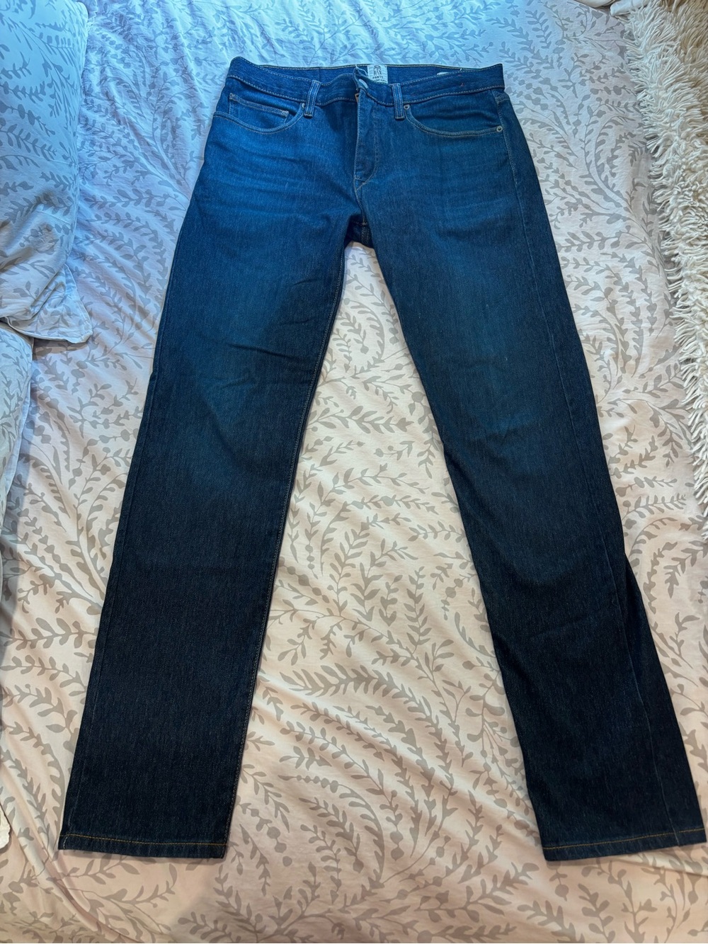 Men’s slim dark wash jeans